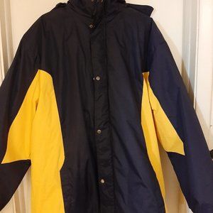 Men's Winter Jacket with removable Hood XL